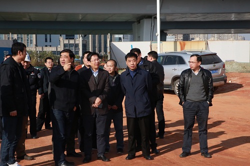 副市長宋鈾一行調(diào)研我司昌南大道、洪都大道快速路改造項目